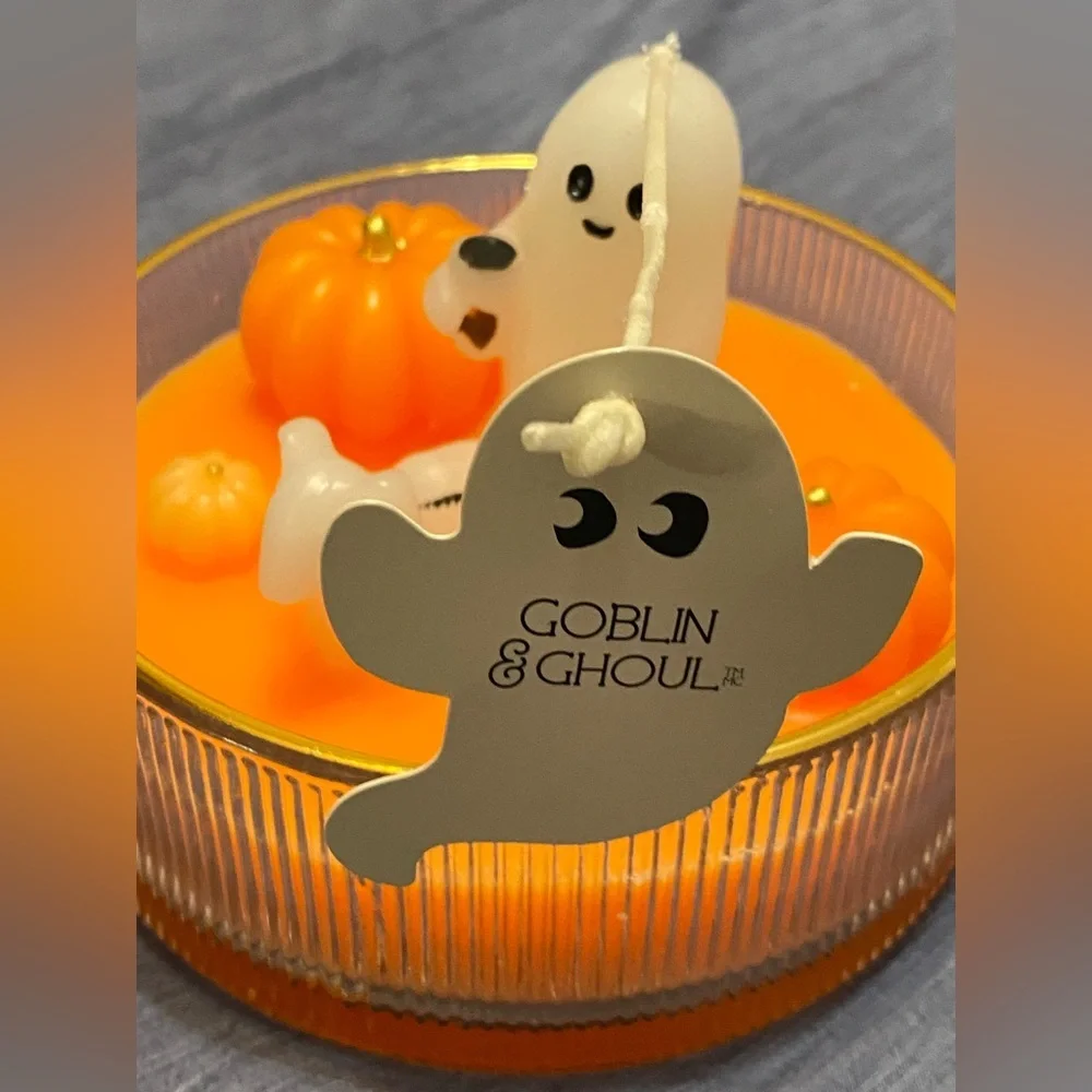 Halloween Ghost, Dog and Pumpkin Afternoon Stroll Scented Candle Fall Decor NWT